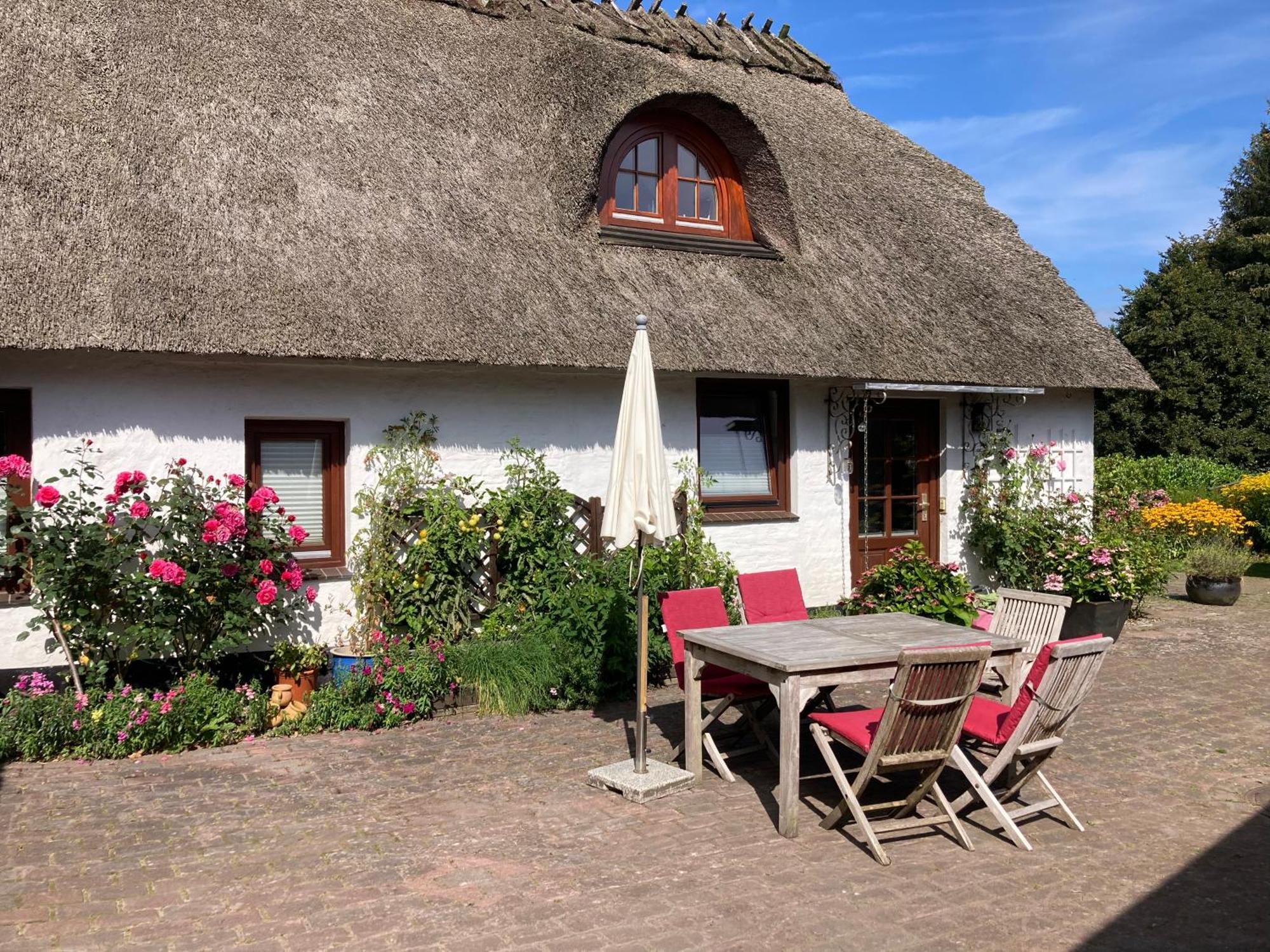 Ferienwohnung Piesch Gluecksburg Exterior photo